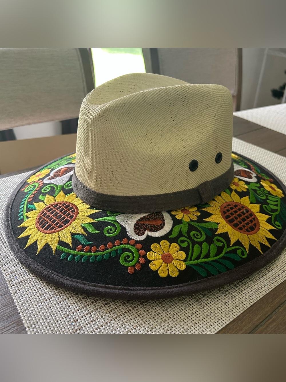 Embroidered Sunflower Wide-Brim Straw Hat - Picture 9 of 9